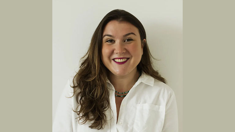 As a Fora advisor, Celine Raymond-Kubler helps her clients and their pets travel effortlessly and efficiently.