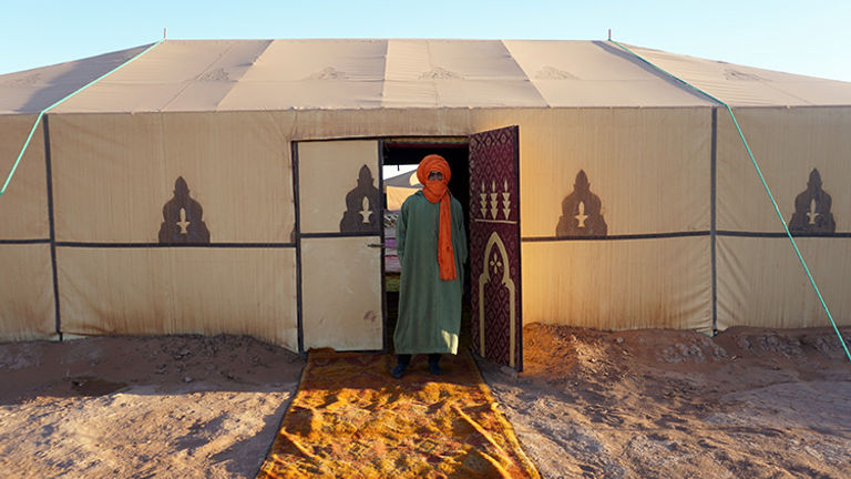 Camping in the Sahara Desert takes place near the Erg Chigaga sand dunes. // © 2018 Valerie Chen
