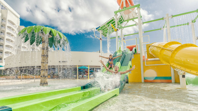 Family-friendliness is one of the defining features of Hilton Cancun Mar Caribe.