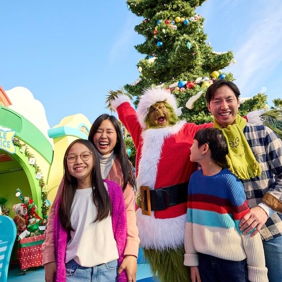 There’s no better place to ring in the holidays than at a theme park.