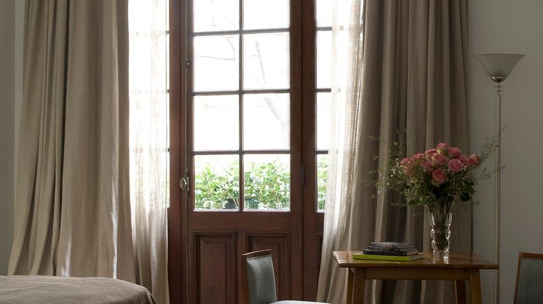 <b>Hub Porteno Room</b>. Images powered by <a href=_-6.html title="Leonardo Worldwide" target="_blank">Leonardo</a>.