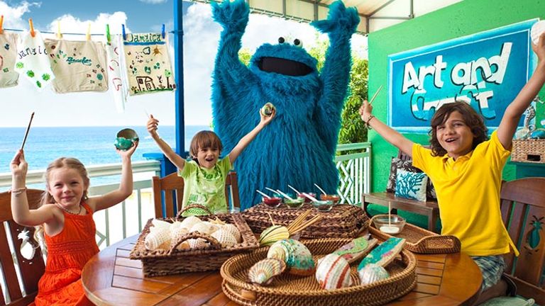 Many all-inclusive brands feature interactions with children’s characters, such as those from the popular television series “Sesame Street.” // © 2016 Beaches Resorts