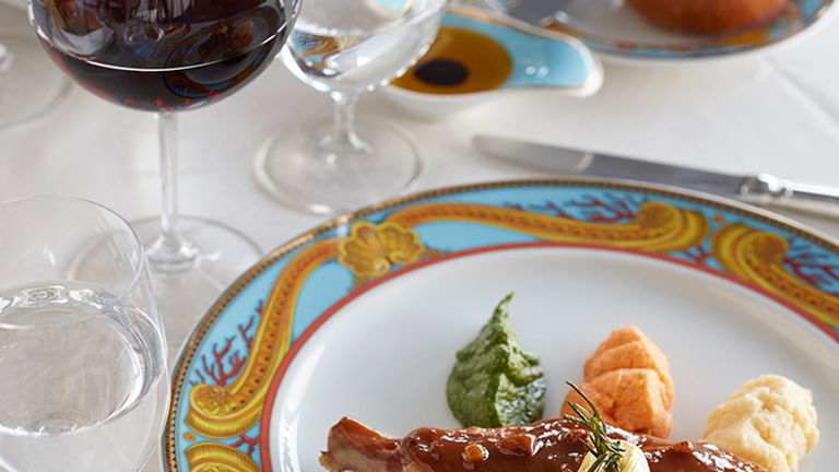 Oceania Cruises believes its main differentiating factor is its dedication to cuisine, on and off the ship. // © 2017 Oceania Cruises