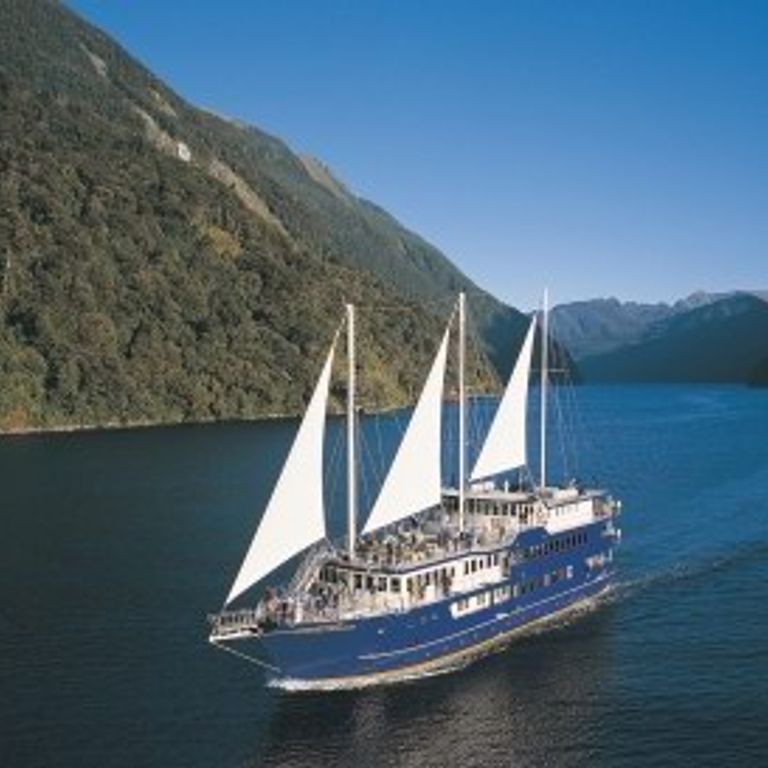 Real Journeys Cruises & Ships