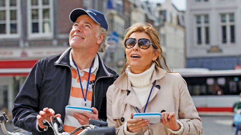 Scenic Tailormade devices provide GPS-enabled tours. // © 2016 Scenic