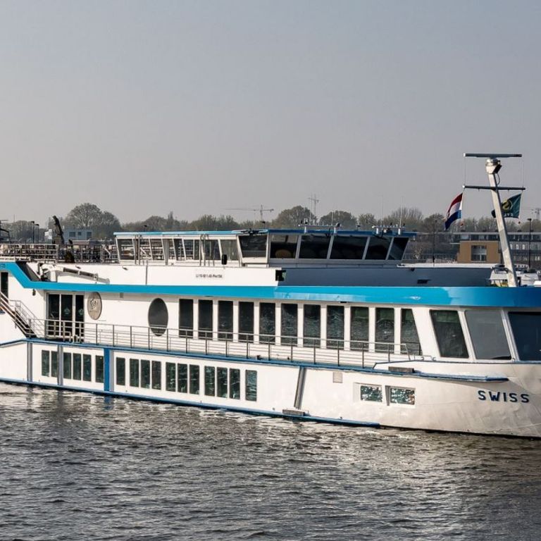 Scylla AG Cruises & Ships