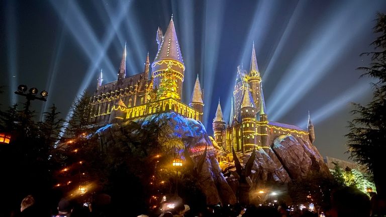 Theme Park Holiday Hogwarts