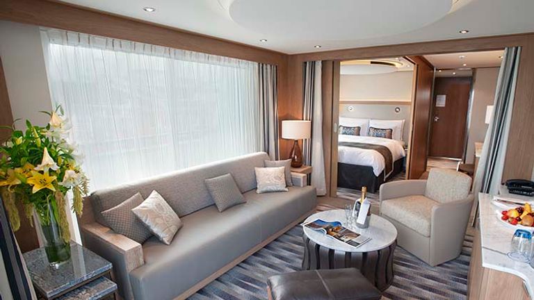 Viking River Cruises_explorer suite